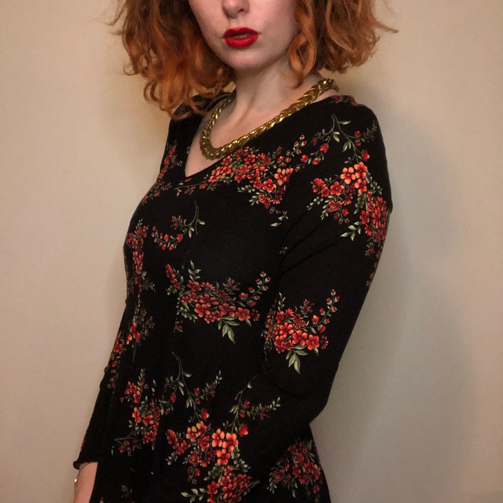 Forever 21 Red Roses long sleeve mini dress